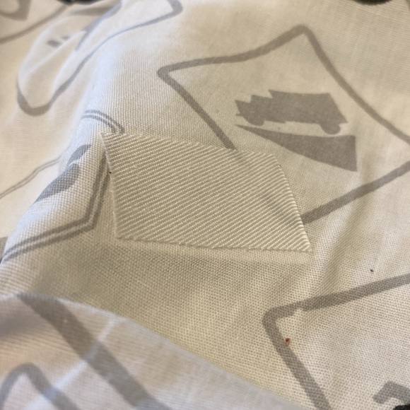 Tonka Comforter-Trucks in Good Used Condition -Rare Find Vintage - Picture 11 of 11